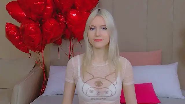 NellieLoyns's cam snapshot