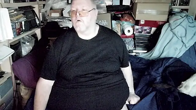 hadeszeuss2's cam snapshot