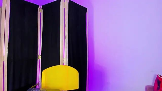 antonella_paris_'s cam snapshot