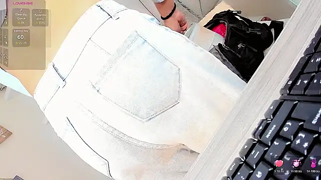 CandyJoselyn live sex cam