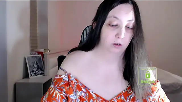 cute_and_hot's cam snapshot