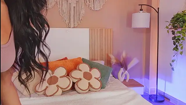 Camila_Bustamante's cam snapshot