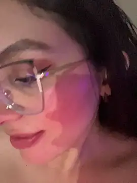 VioletPearson live sex cam