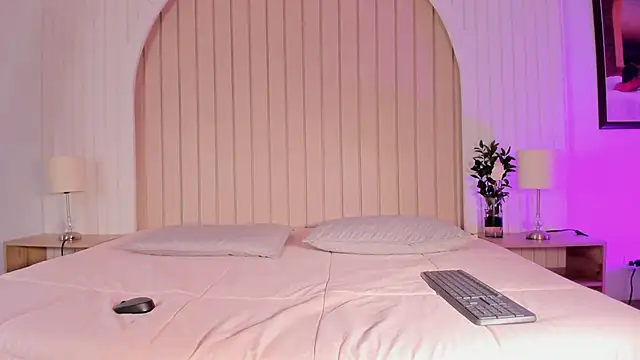 maria_gil's cam snapshot