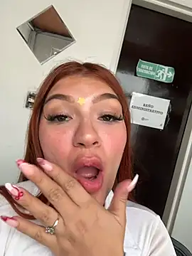 Antonella__b's cam snapshot