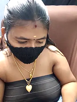 Tamil_Lotus's cam snapshot