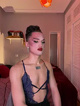Crystal_________ live sex cam
