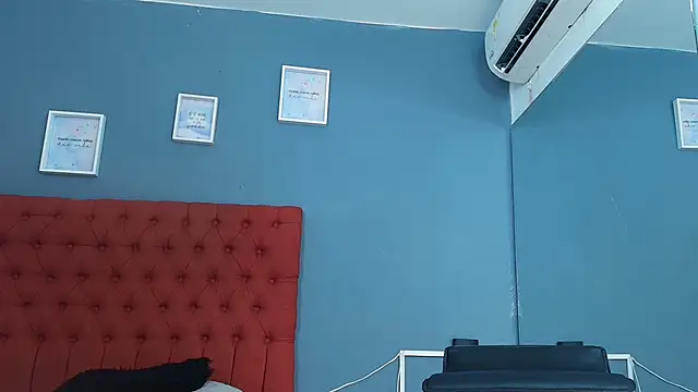 sofia_laverde's cam snapshot