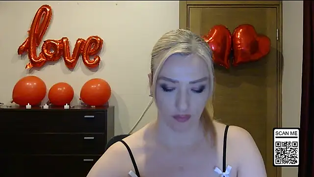 Wild_Silk_Desire's cam snapshot