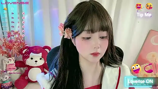 CLaire-5's cam snapshot