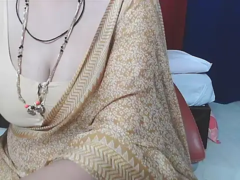 sunitha-3's cam snapshot