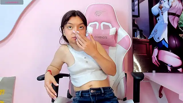 CharlotteMuller live sex cam