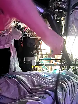 gurlnips live sex cam