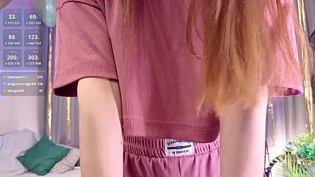 KarlaMagnett live sex cam