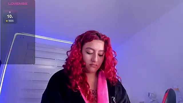 Emily_Jonesh's cam snapshot