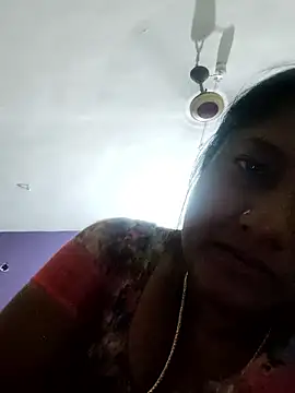 yamini1431's cam snapshot