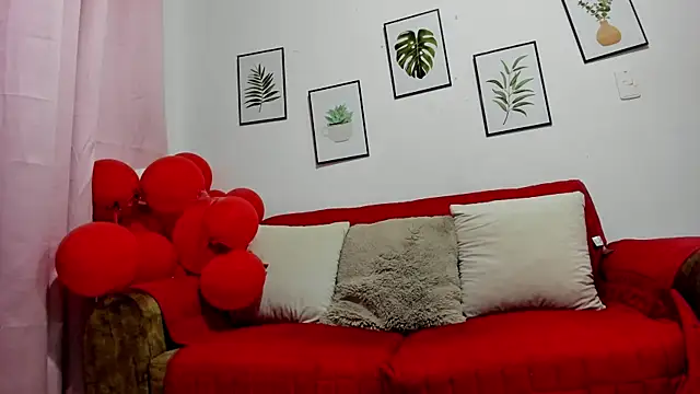 DomenicaW's cam snapshot