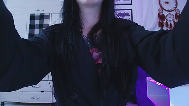 bathory_vamps live sex cam