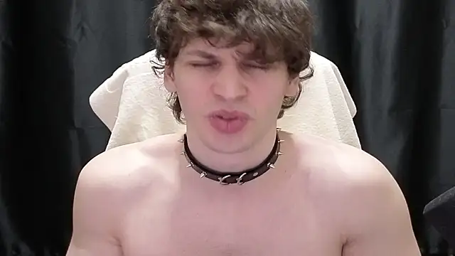 ShyDarko live sex cam