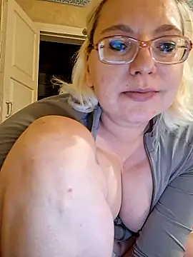 VikaKing live sex cam