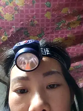 gio-thu live sex cam