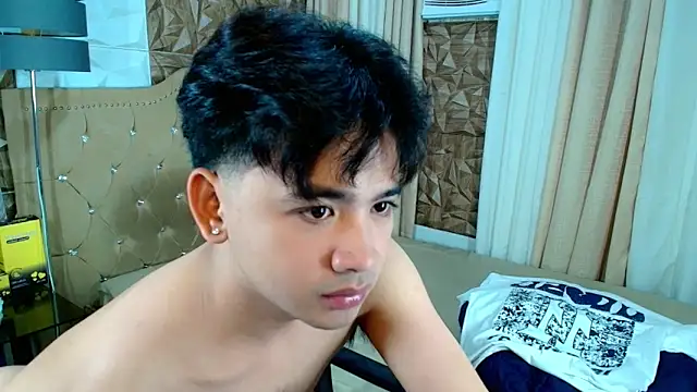 spoiledmycock live sex cam