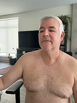 aarosteev2 live sex cam