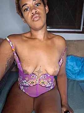 Seductive_Simon333's cam snapshot