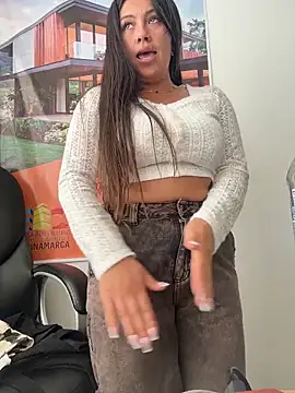 LIZ-06_'s cam snapshot