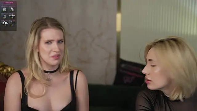 Kara_cat live sex cam