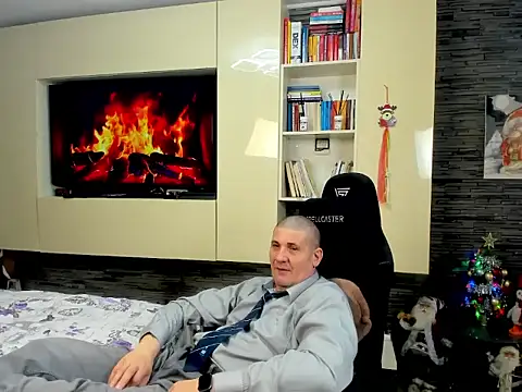 SpartacusDaddy48 live sex cam