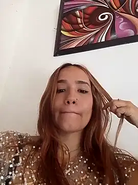 Honey-dany's cam snapshot