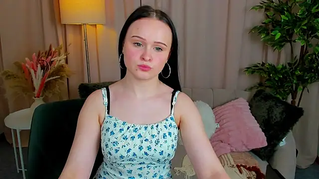 moonei's cam snapshot