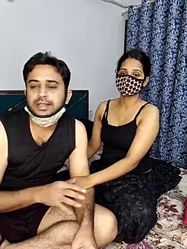 ITZ_GURU live sex cam