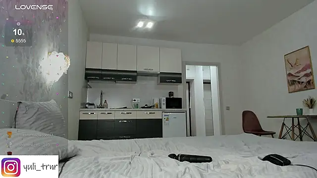 July_Terner live sex cam