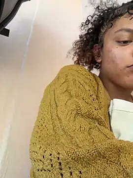 allybluee777's cam snapshot