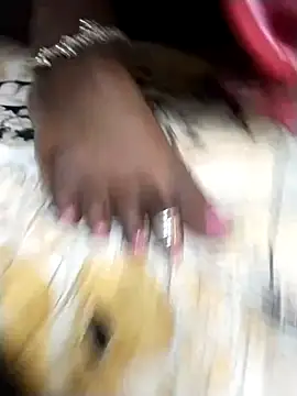 Your_couple_01's cam snapshot