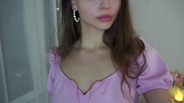 LoveMillier live sex cam