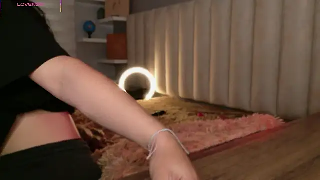 Megan_mooree_ live sex cam