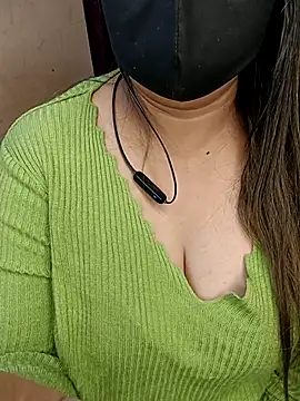 Vaishu_kannada7777's cam snapshot