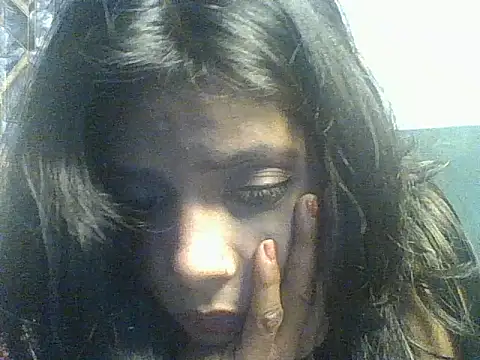 eleven_hotti's cam snapshot