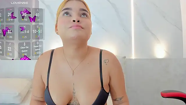 emi_savach's cam snapshot