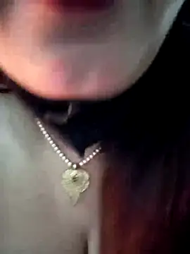 Landkipyasibhabhi live sex cam