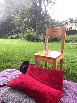 AliceMrtnz's cam snapshot