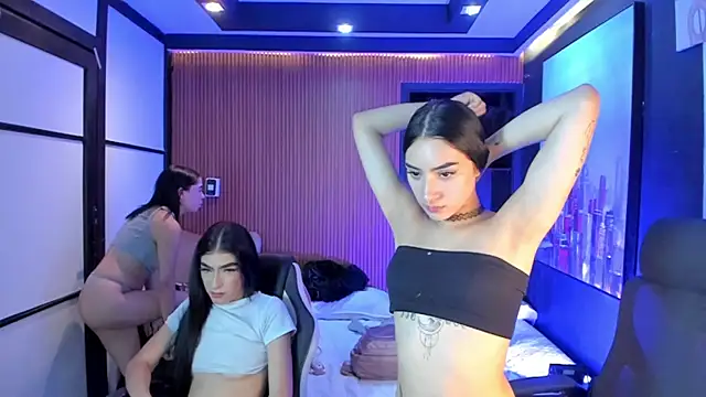 lorraineHunter's cam snapshot