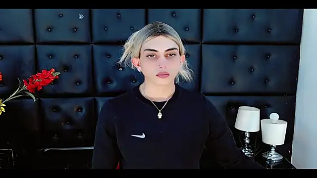 Daniela_Pink_ live sex cam