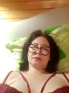 Vikimoon11211's cam snapshot