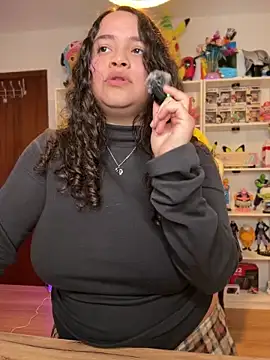 Sweet_sully__ live sex cam