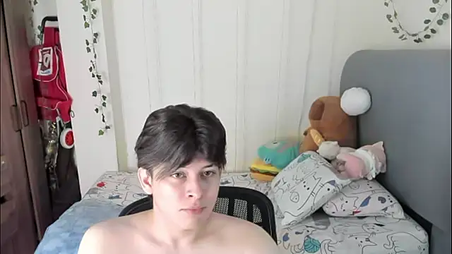 Felix_kitty's cam snapshot