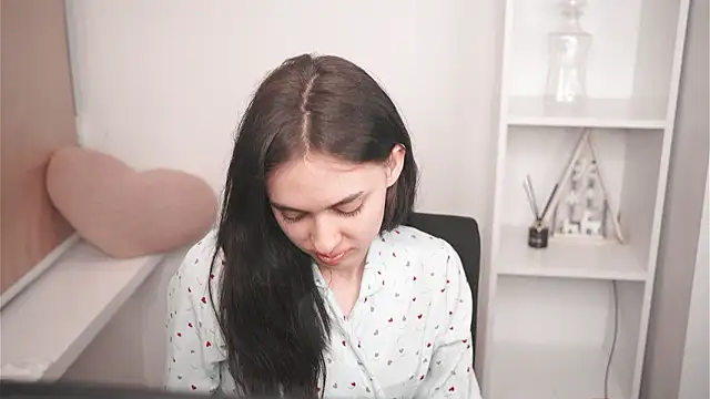 GinnyKittle's cam snapshot